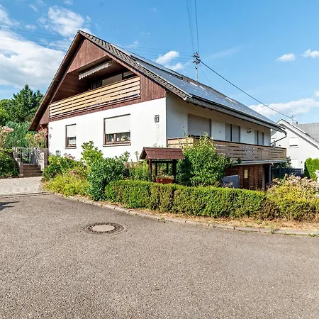 Haus Guenter Und Valeria Apartment Gossersweiler-Stein Exterior photo